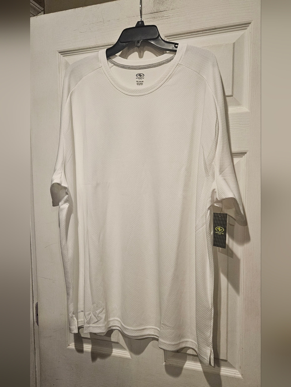 ATHLETIC WORKS SHIRT